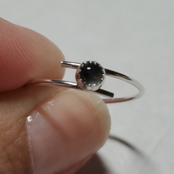 Sterling Silver & Labradorite Bypass Ring, sz 6 - Picture 2 of 6